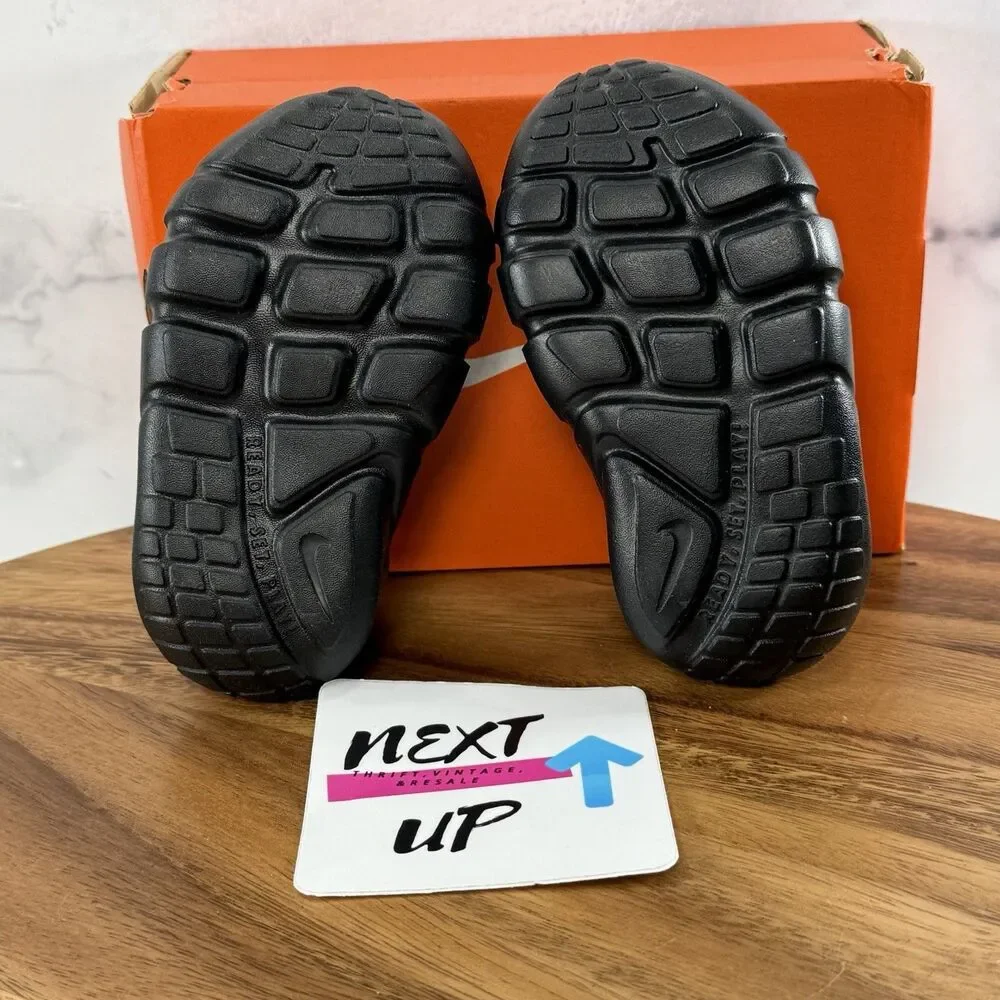Size 5C Toddler-Nike Flex Runner 2 Triple Black Easy Slip On Kids Shoe Sneaker